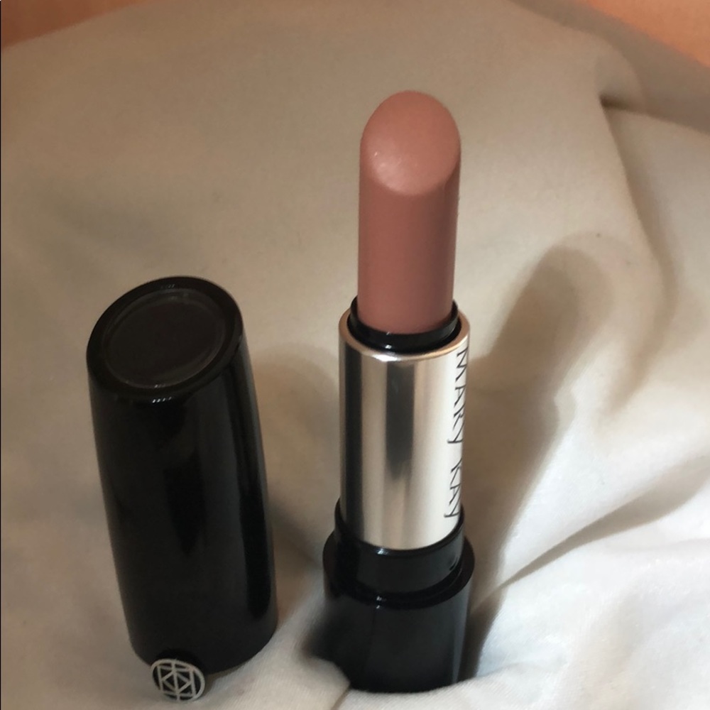 👱🏻‍♀️Mary Kay Bashful You #800